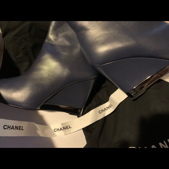 Chanel Bottines - Picture 4 of 8